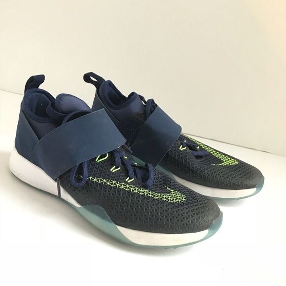 Nike Air Sz 7.5 Zoom Strong Running/ Training Shoe - Picture 2 of 6
